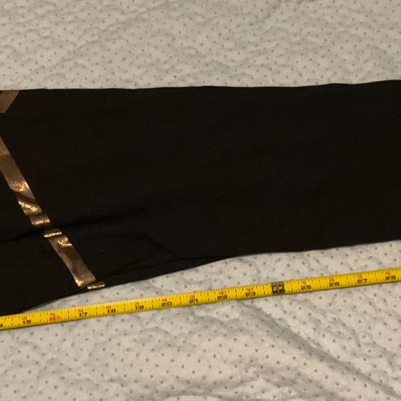 PINK VICTORIAS SECRET ultimate LEGGINGS SIZE LARGE brand new - Picture 5 of 9